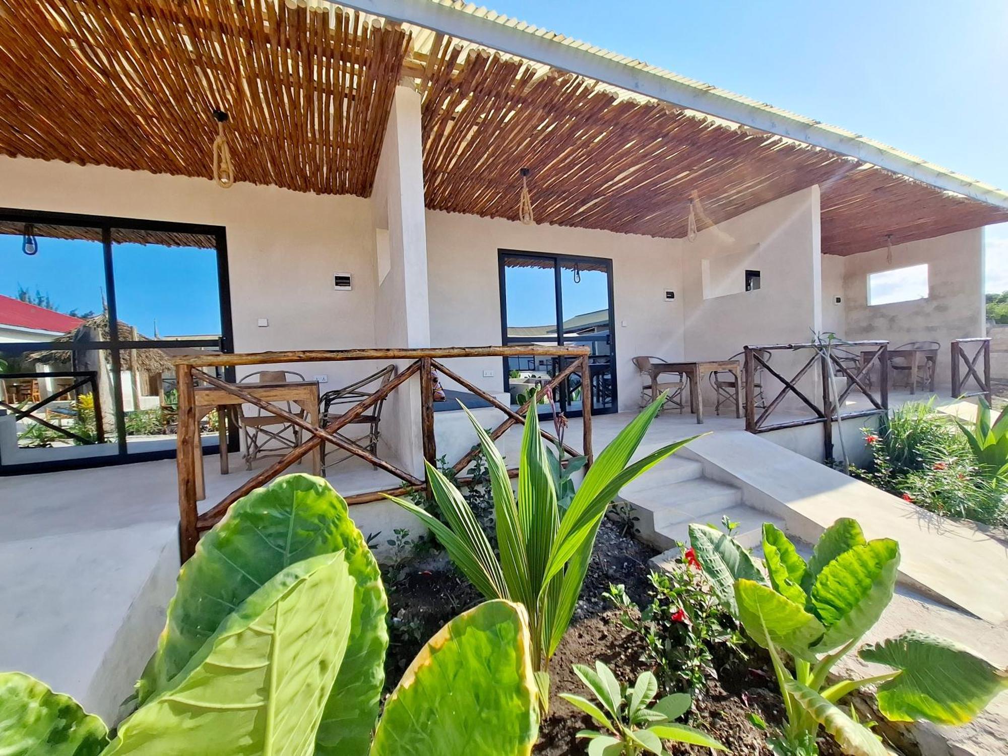 Blooming Zanzibar Hotel Jambiani  Buitenkant foto