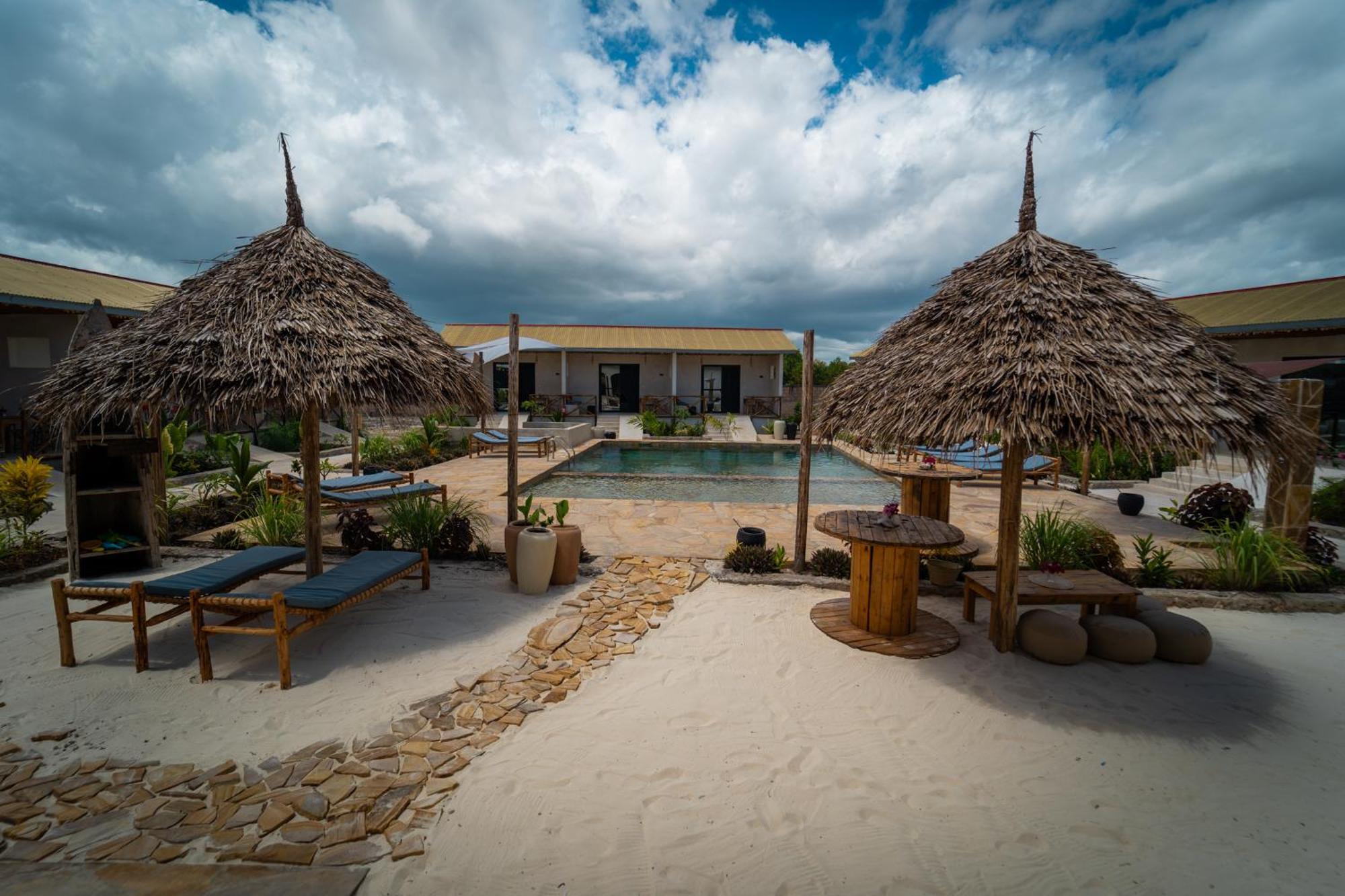 Blooming Zanzibar Hotel Jambiani  Buitenkant foto
