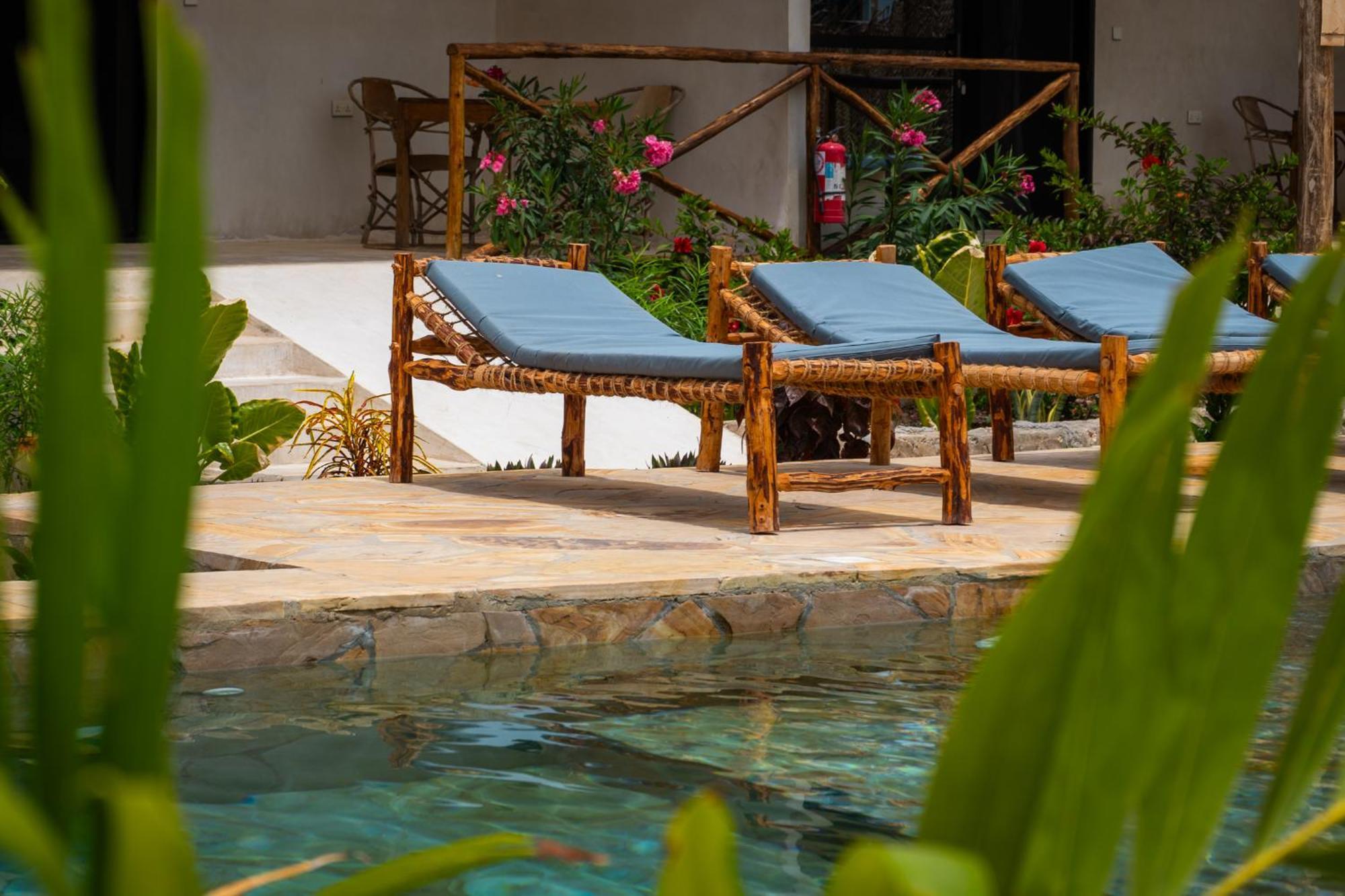Blooming Zanzibar Hotel Jambiani  Buitenkant foto