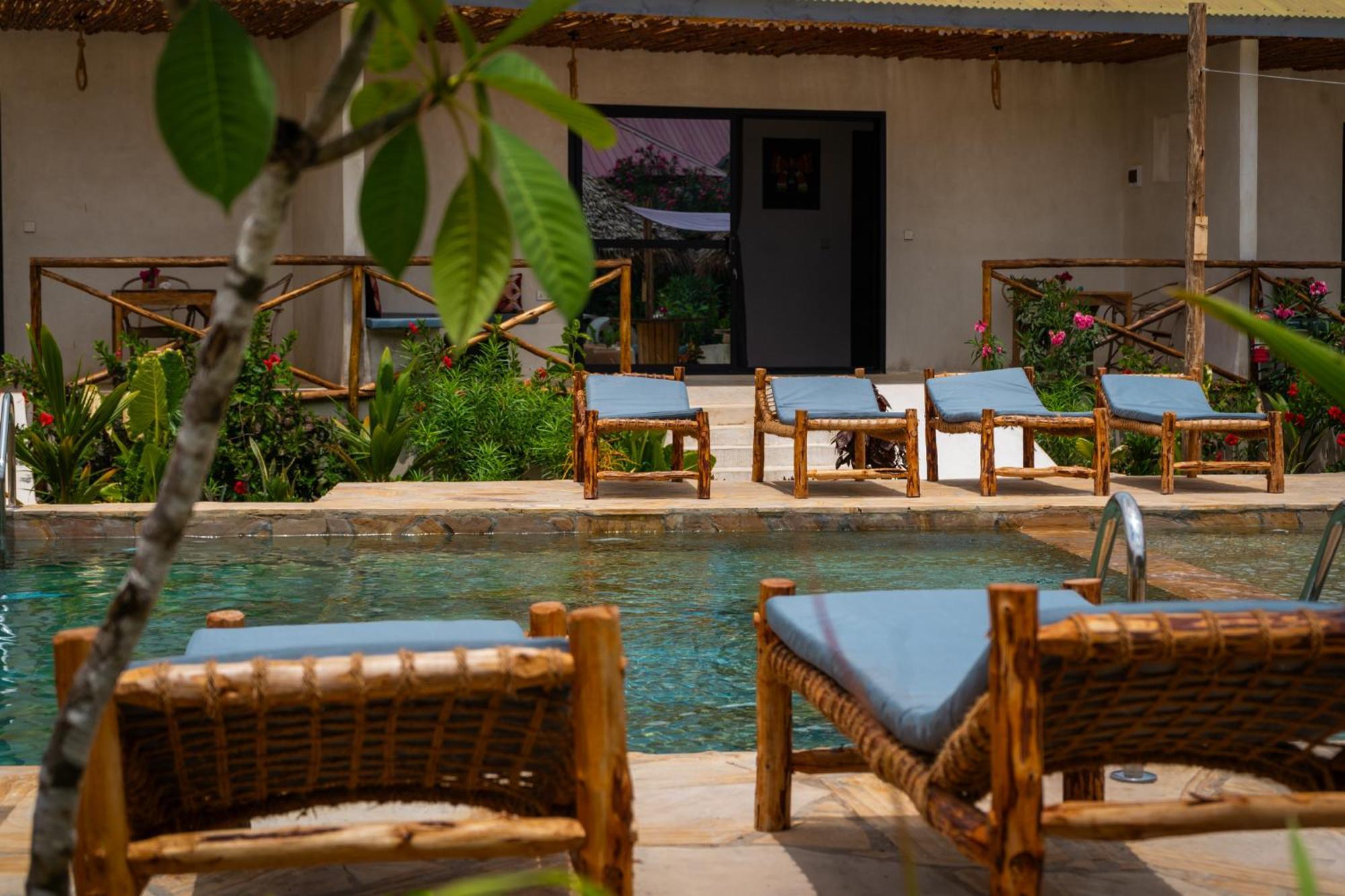 Blooming Zanzibar Hotel Jambiani  Buitenkant foto